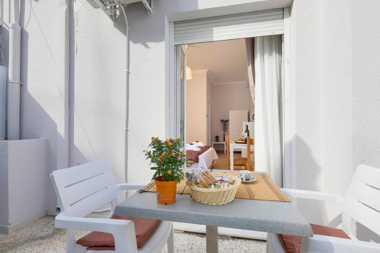 Silver Athens Double Room With Balcony Exterior photo